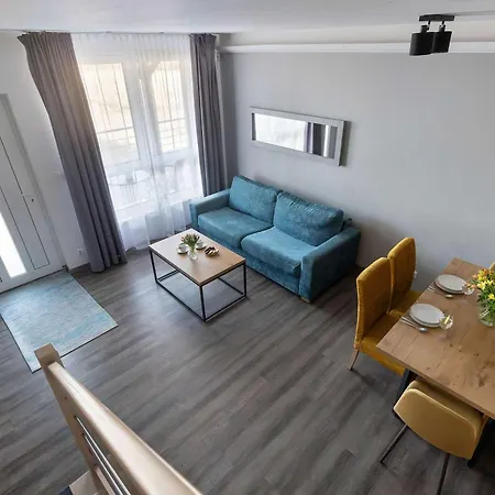 شقة Jasny Z Balkonem I Basenem By Renters
